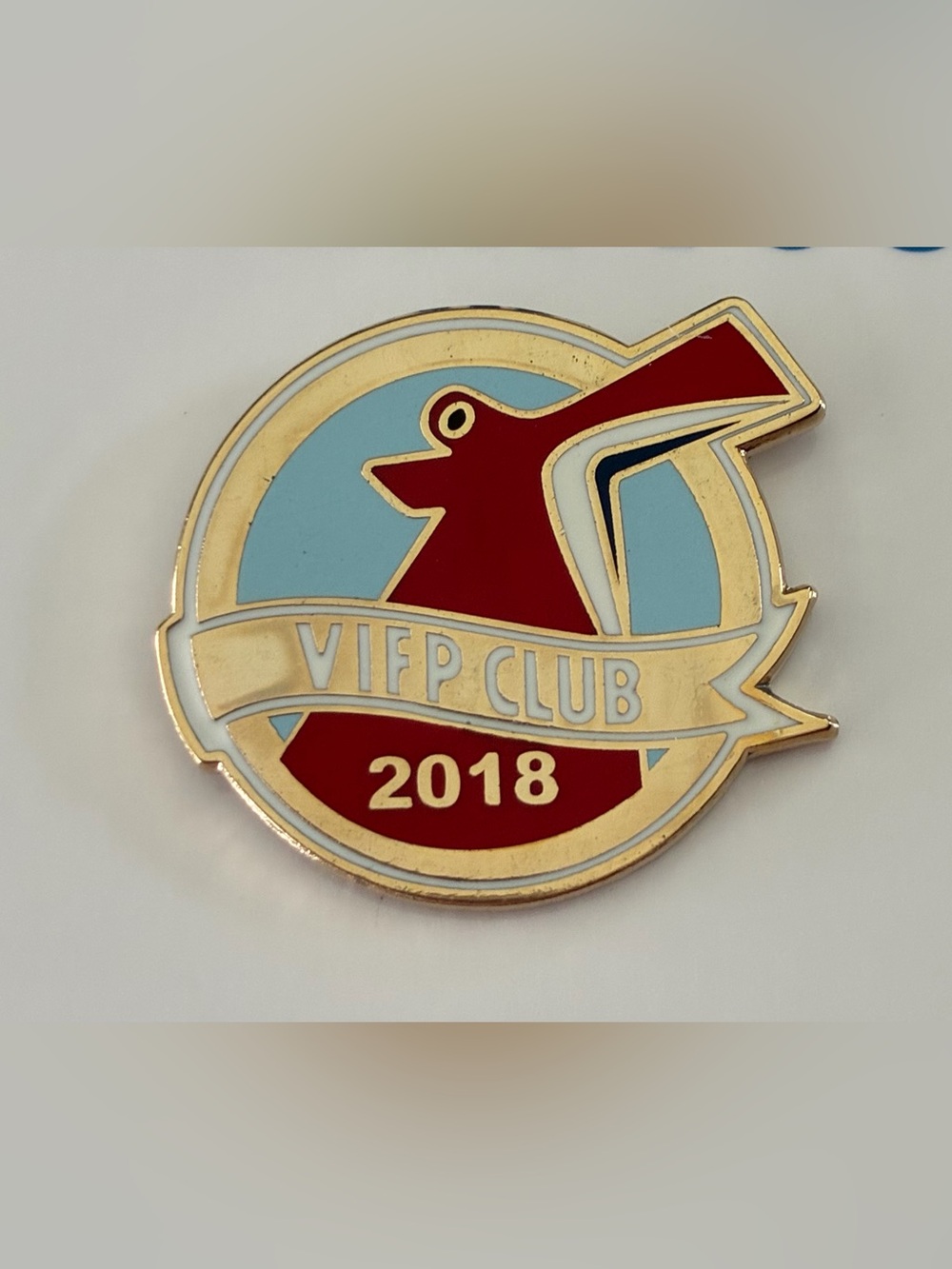 NEW! Carnival Cruise Line 2018 VIFP Club Lapel Pin Gold Member Loyalty